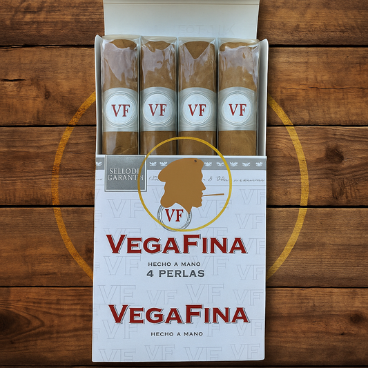 Charuto VEGAFINA Nicaragua Short Maço cx/4 Reidocharuto