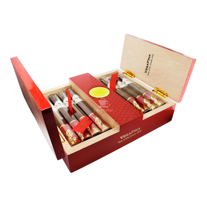 Charuto VEGAFINA Year of the Snake cx/16 Reidocharuto